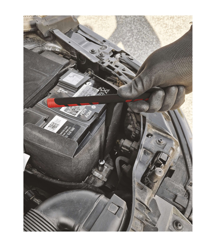 CLE EN T DOUILLE FIXE 6 PANS 13MM